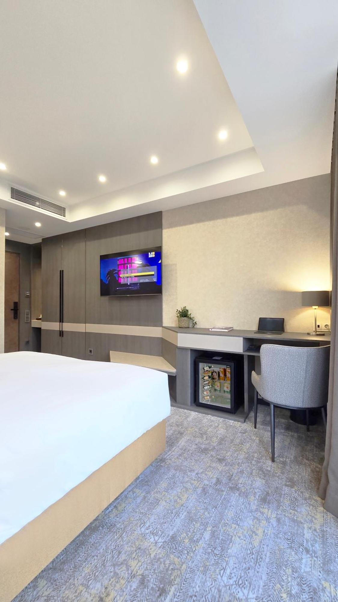 Griffin Hotel Τυφλίδα Εξωτερικό φωτογραφία